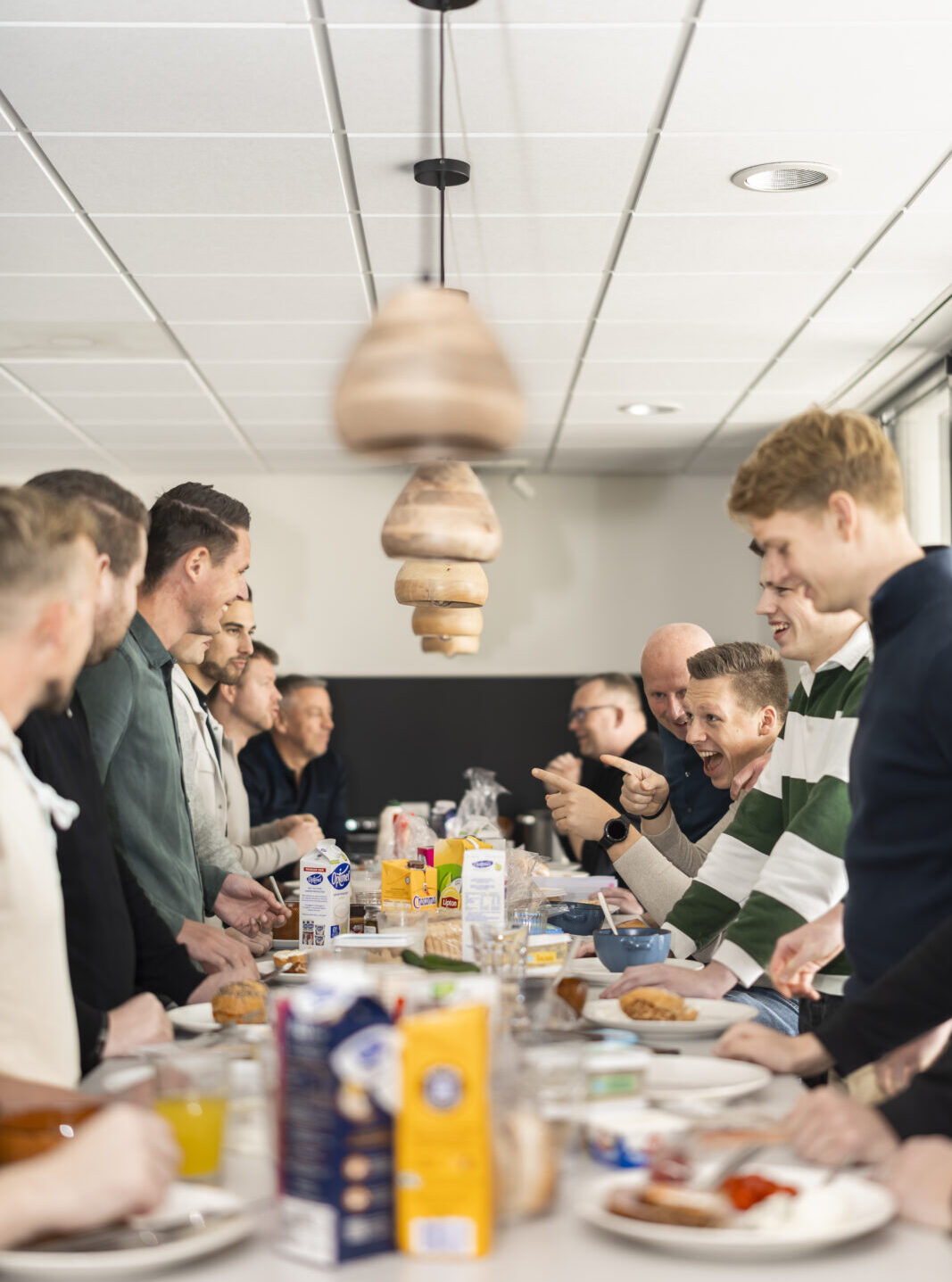 Middaglunch bij Wex Holland met alle mannelijke collega's