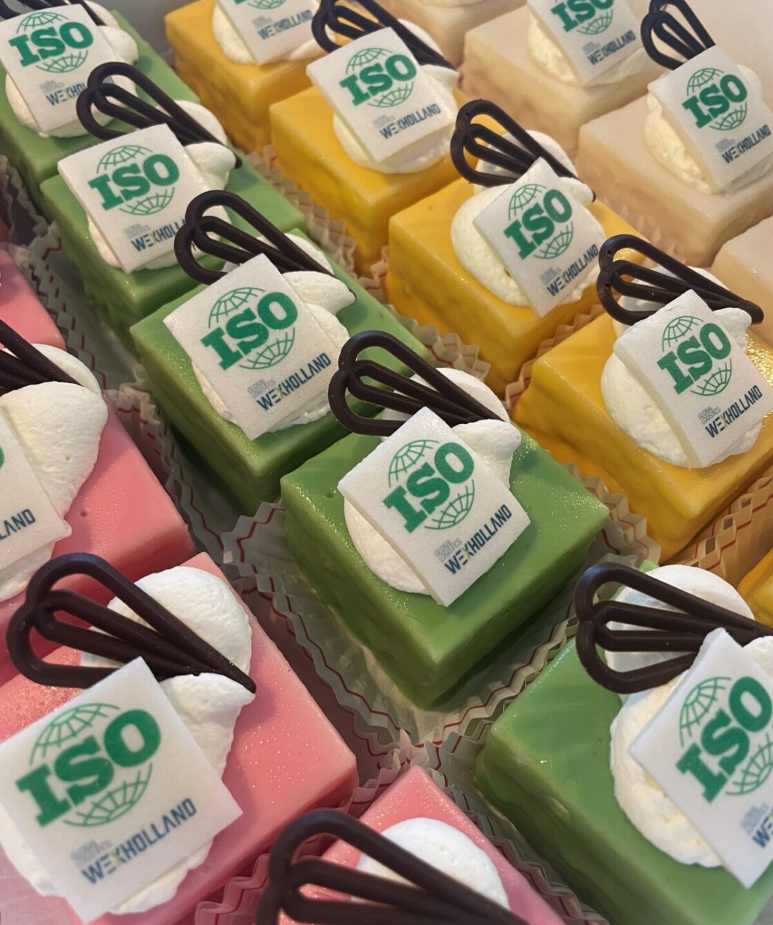 ISO gebakjes van Wex Holland