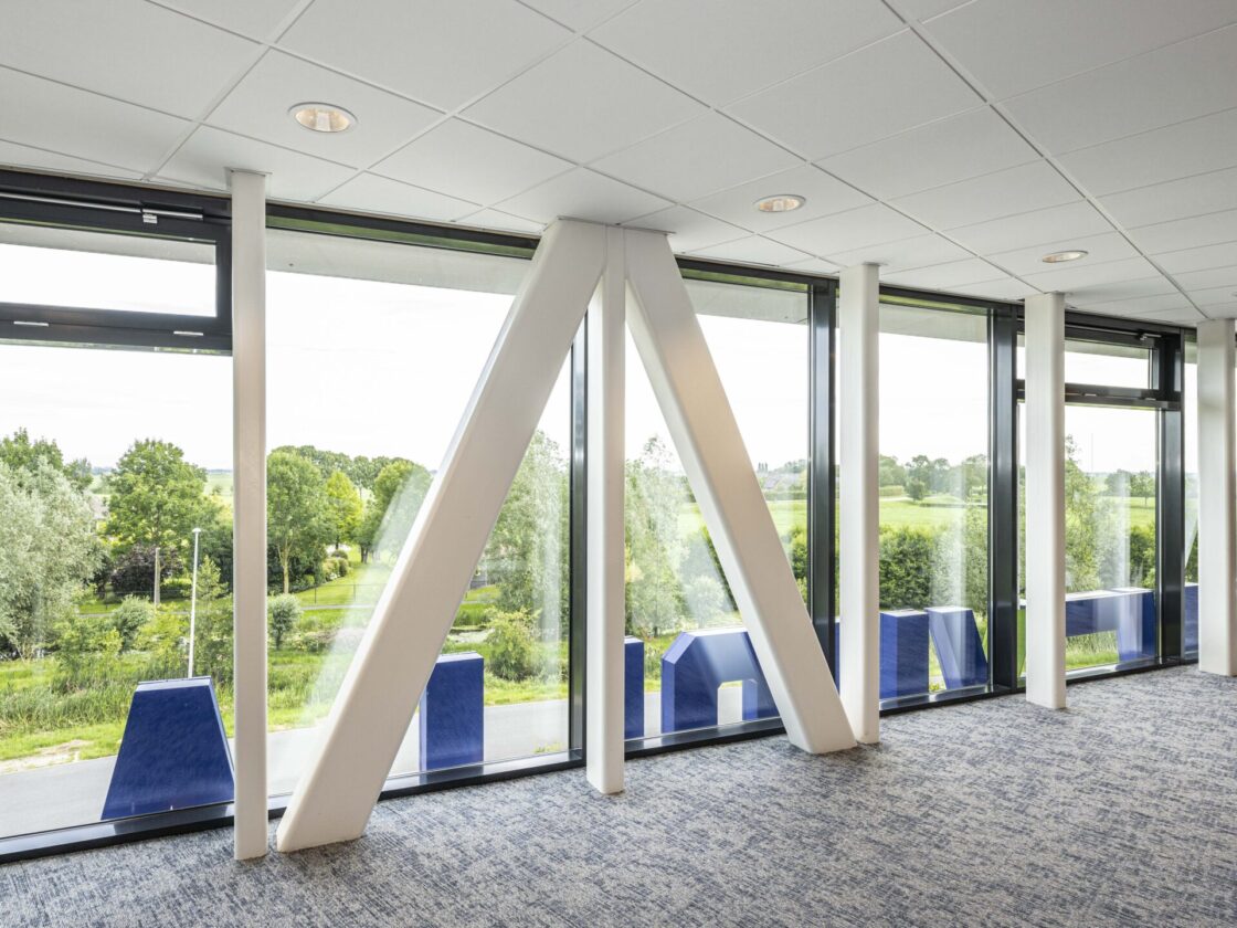 Uitzicht 2de verdieping Wex Holland kantoor