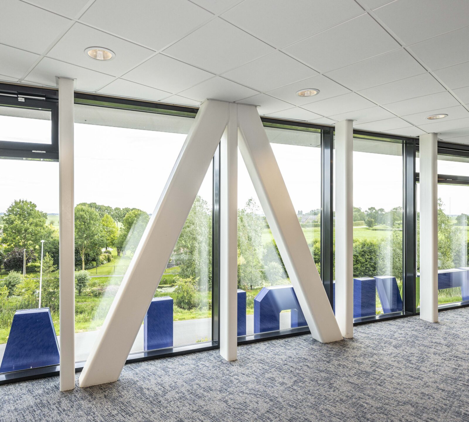 Uitzicht 2de verdieping Wex Holland kantoor