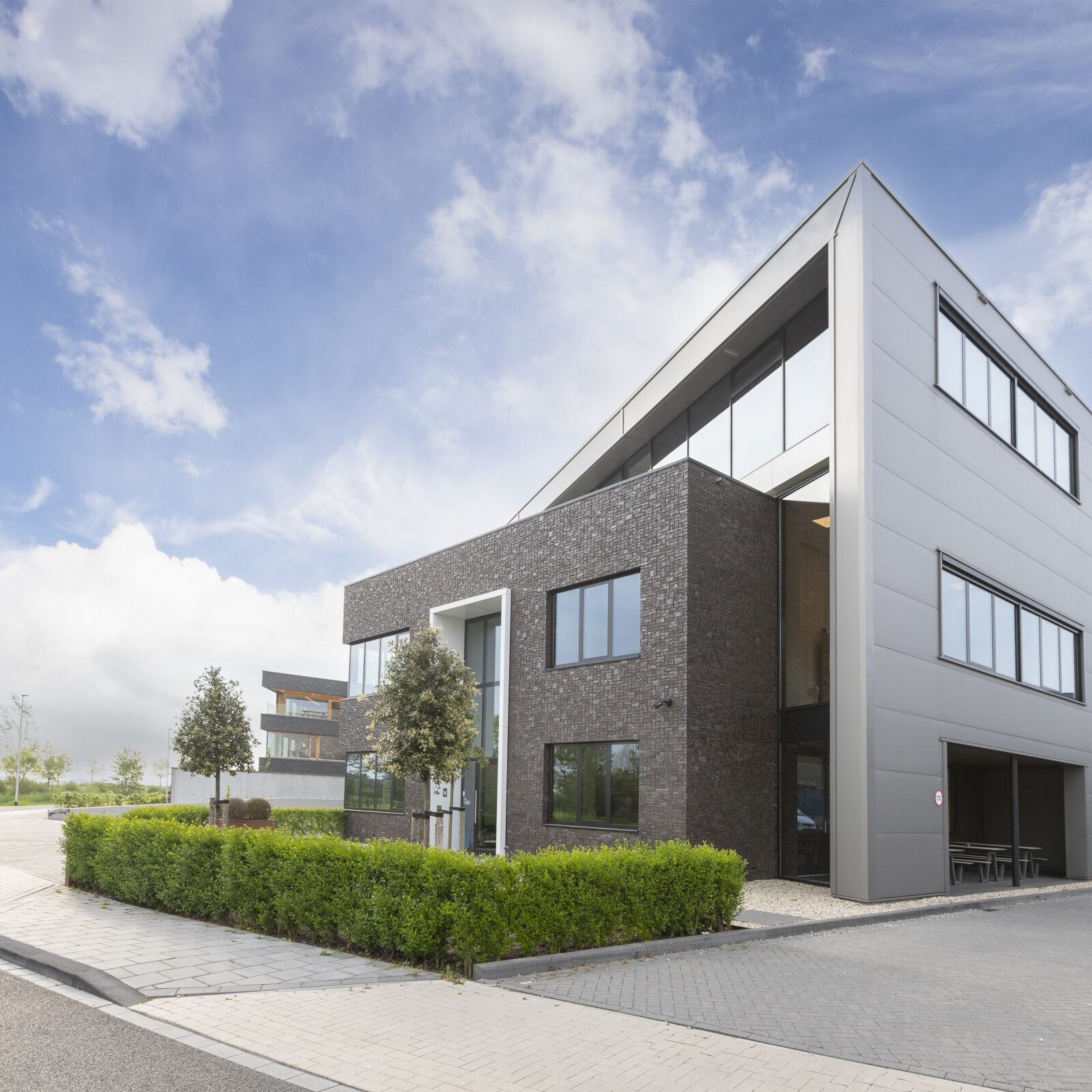 Zijkant van het Wex Holland kantoor